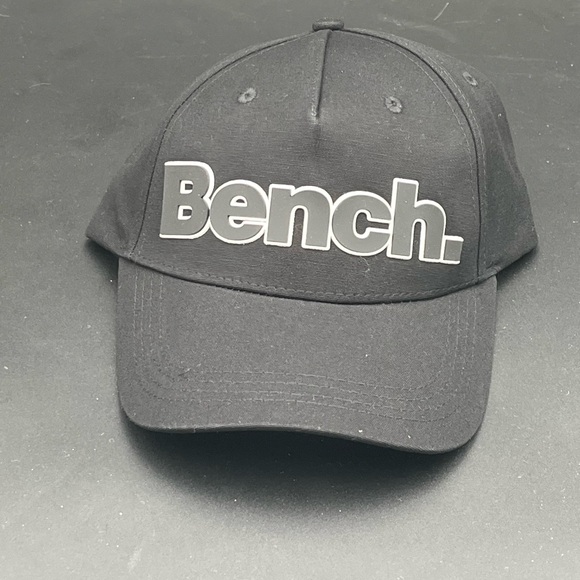 Bench Black SnapBack Hat - Picture 1 of 3